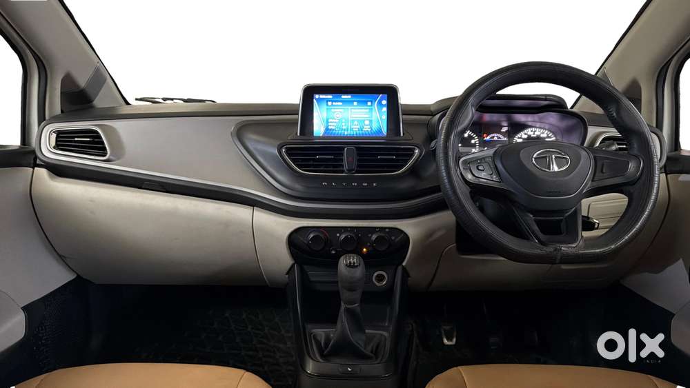 Tata Altroz 1.2 Xm Plus, 2021, Petrol