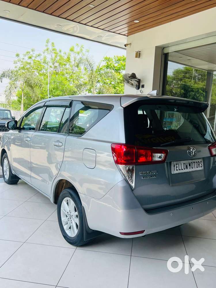 Toyota Innova Crysta 2.4 Gx Mt, 2017, Diesel