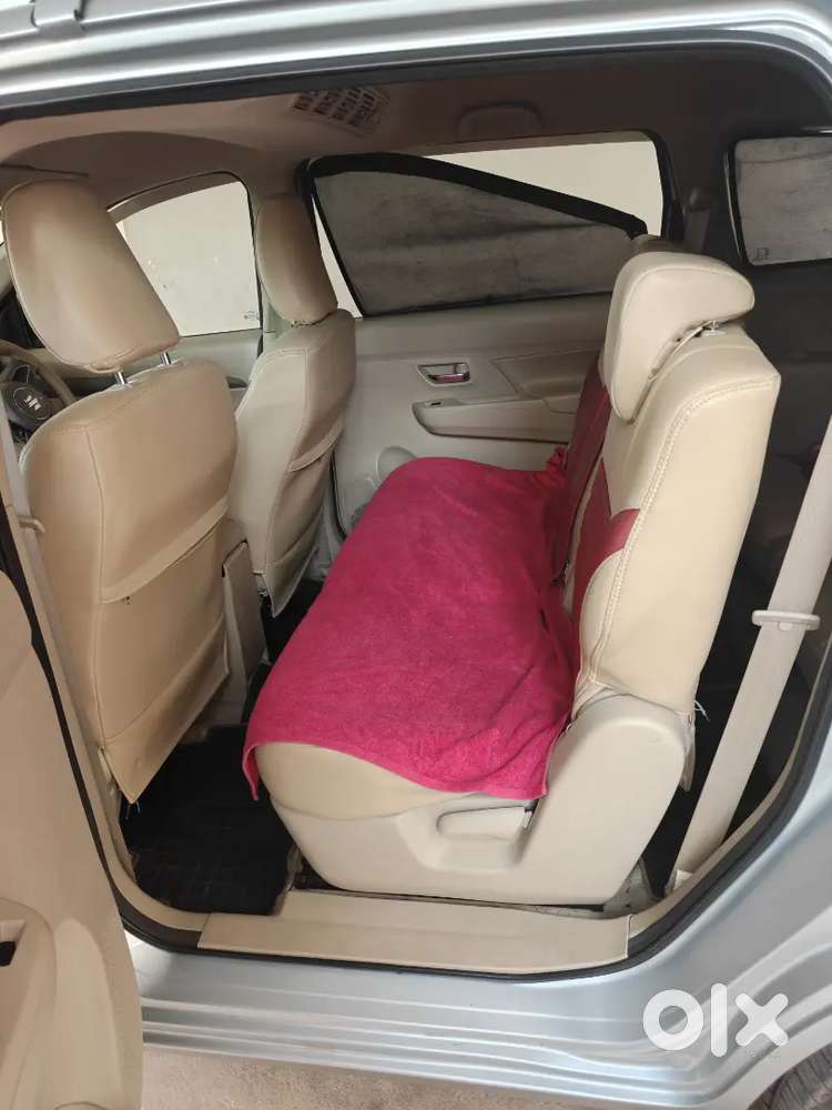 Ertiga 1.5 Engine, Petrol, Splender Silver Colour