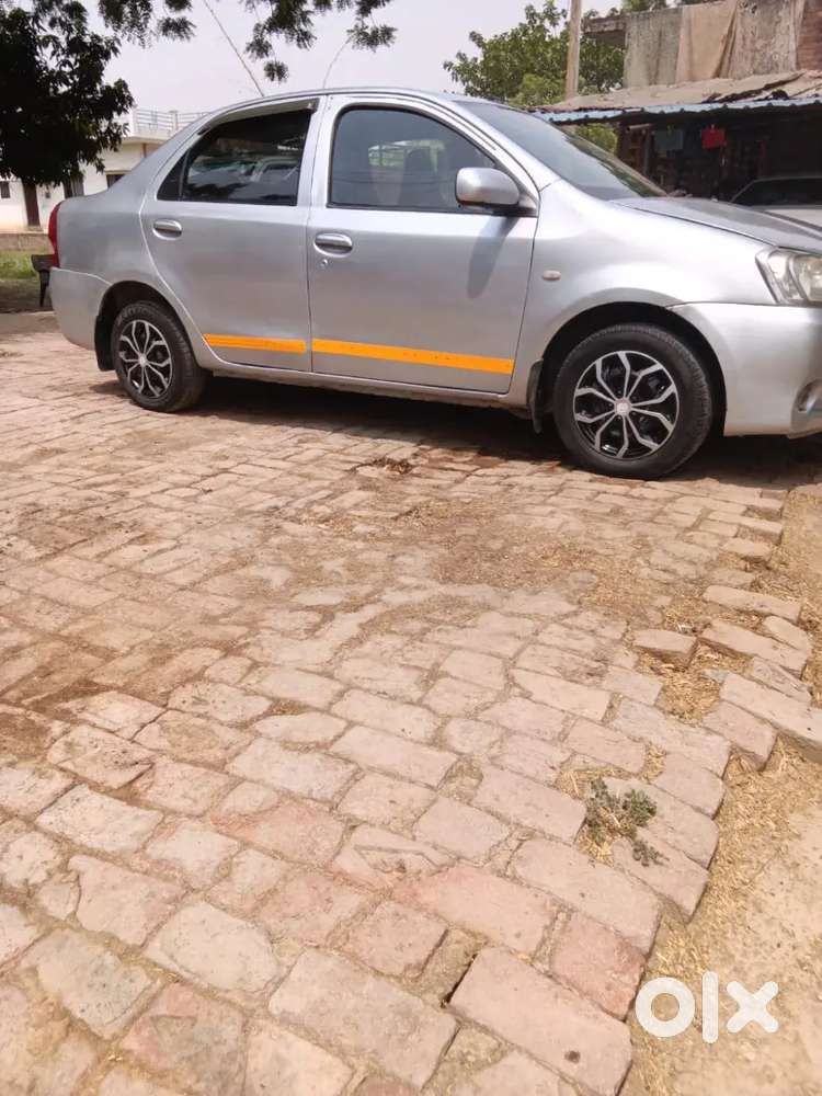 Toyota Etios 2012