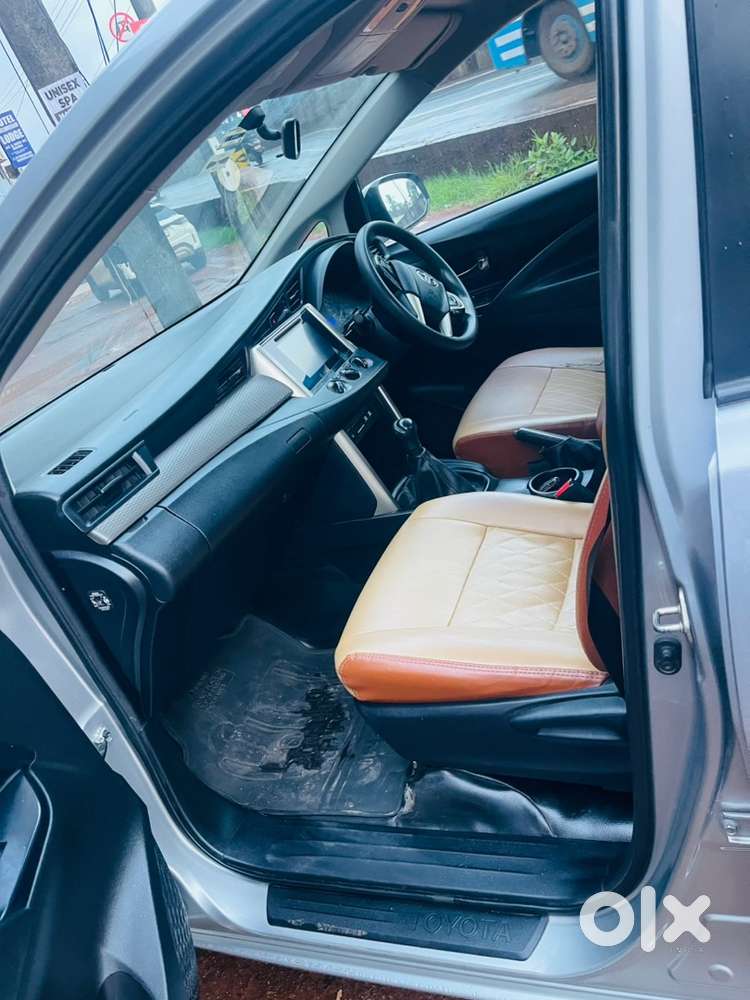 Toyota Innova Crysta 2018