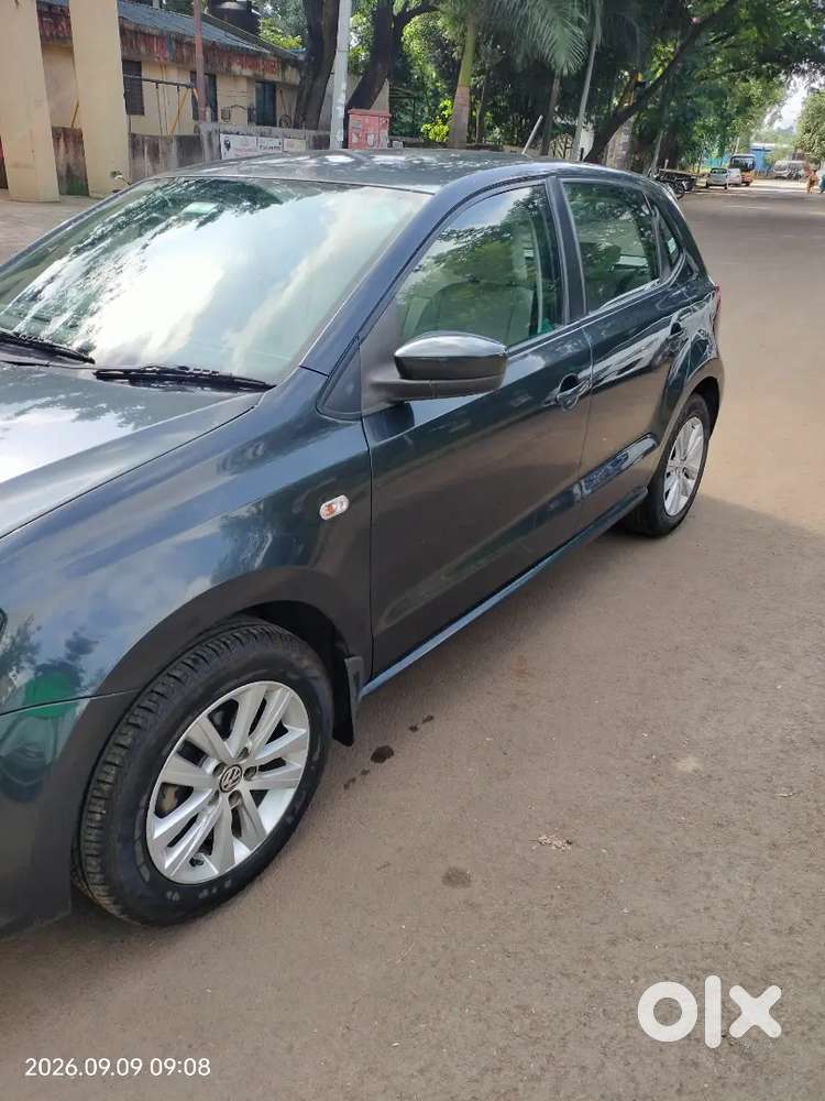 Volkswagen Polo 2015 Cng & Hybrids Well Maintained