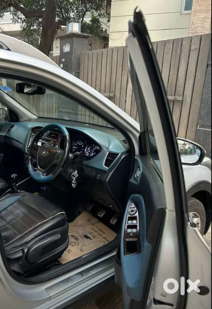 Hyundai I20 Active 2015 Petrol 68000 Km Driven