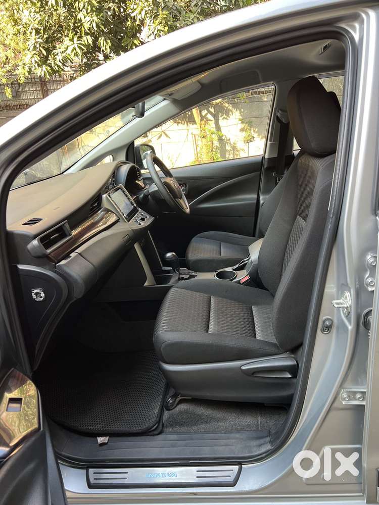 Toyota Innova Crysta [2020-ongoing] 2.4 Gx 7 Str, 2022, Diesel