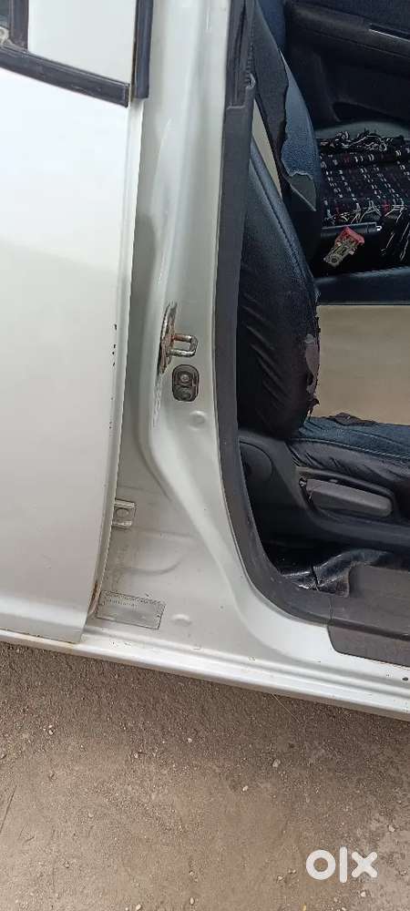 Maruti Suzuki Swift 2011 Diesel 85000 Km Driven