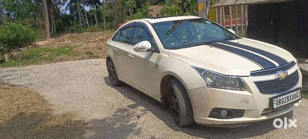 Chevrolet Cruze 2012 Diesel Well Maintained Car Is In Top Condition.