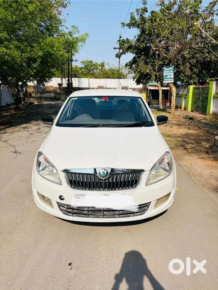 Skoda Rapid 2014 Diesel 85000 Km Driven