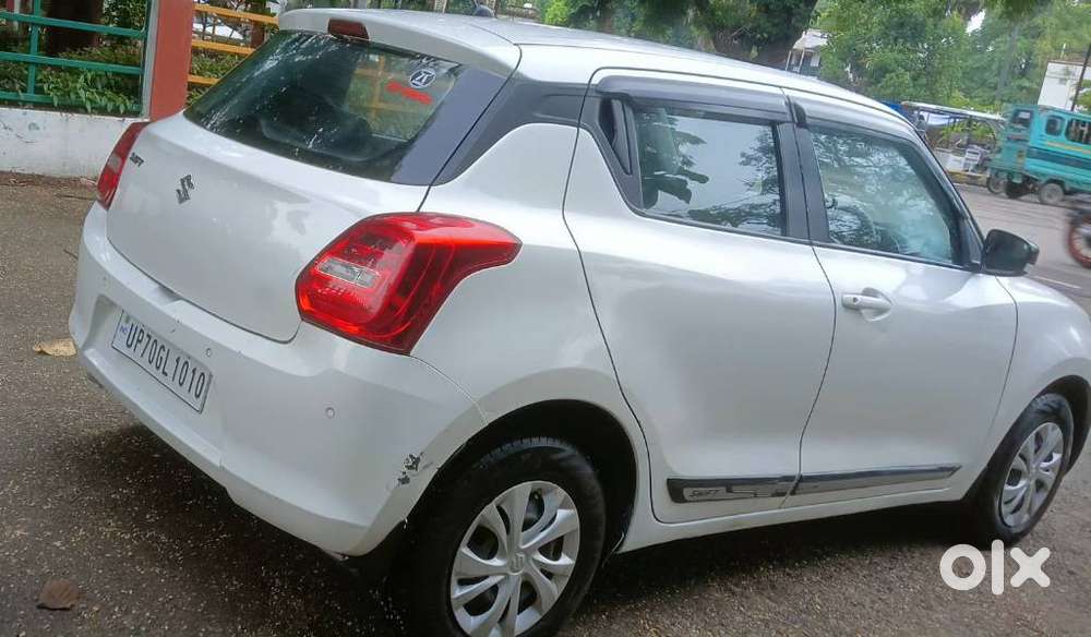 Maruti Suzuki Swift Vxi Optional, 2023, Petrol