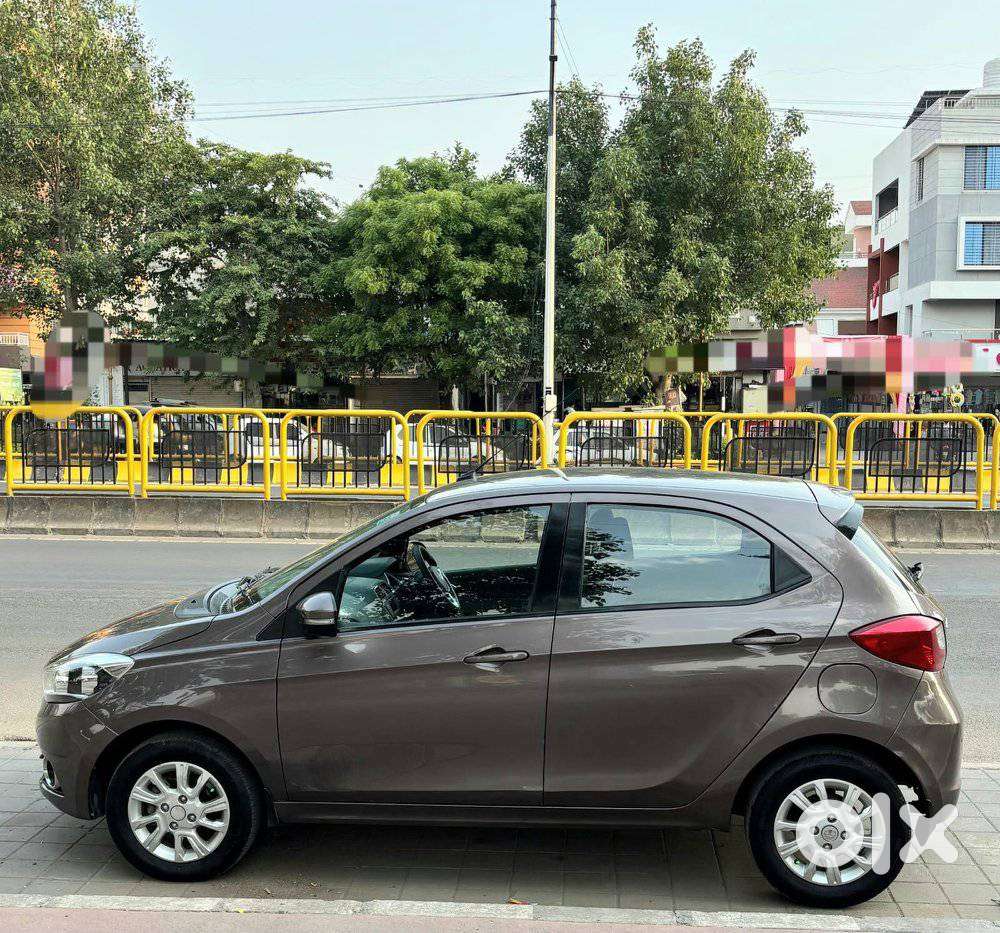 Tata Tiago 1.2 Revotron Xza, 2017, Petrol