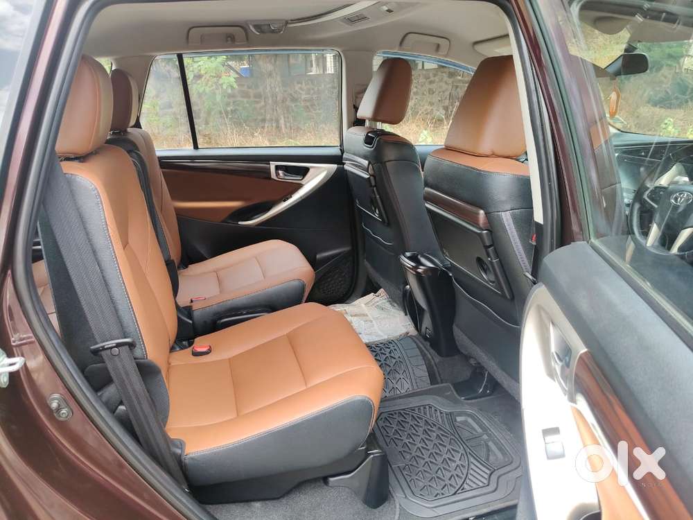 Toyota Innova Crysta 2.7 Zx At, 2016, Petrol