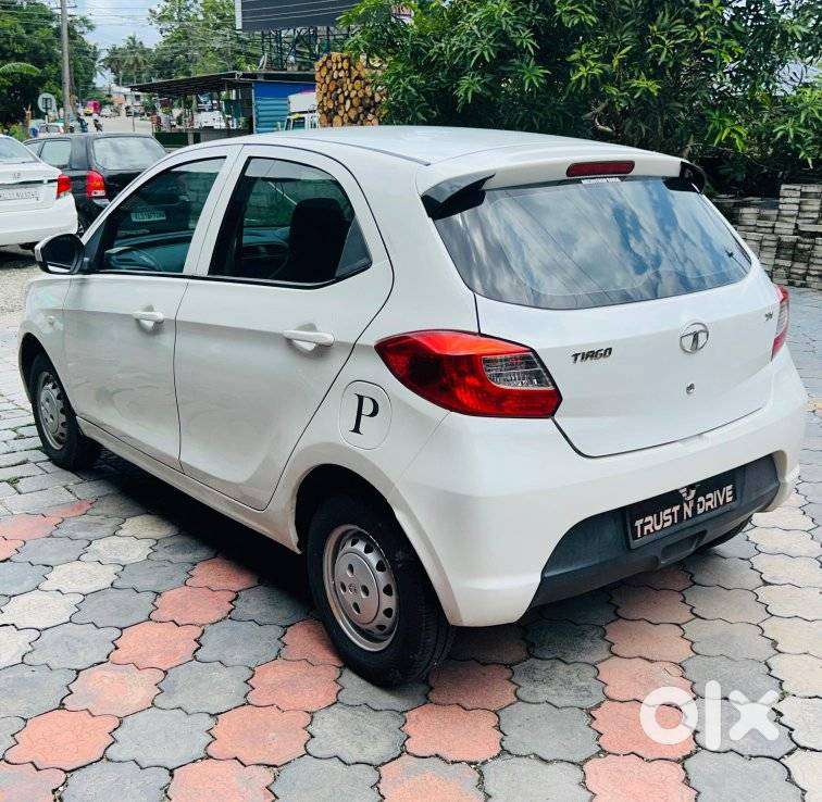 Tata Tiago 1.2 Revotron Xm, 2017, Petrol