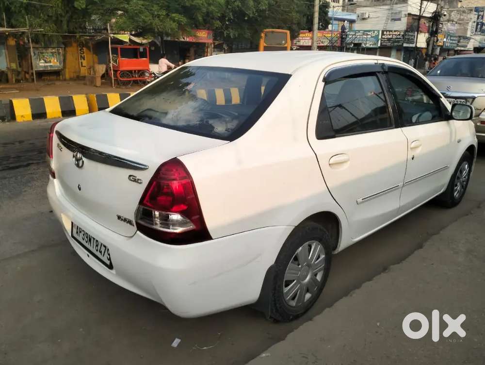 Toyota Etios Diesel 2012 Only Calls Me
