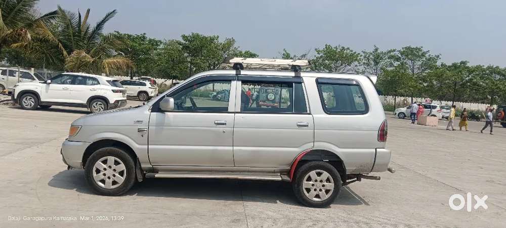 Chevrolet Tavera 2013 Diesel 200000 Km Driven