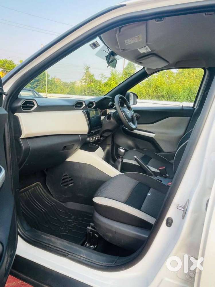 Nissan Magnite 1.0 Xe, 2024, Petrol