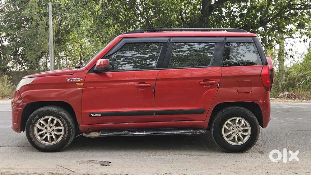 Mahindra Tuv 300 2016