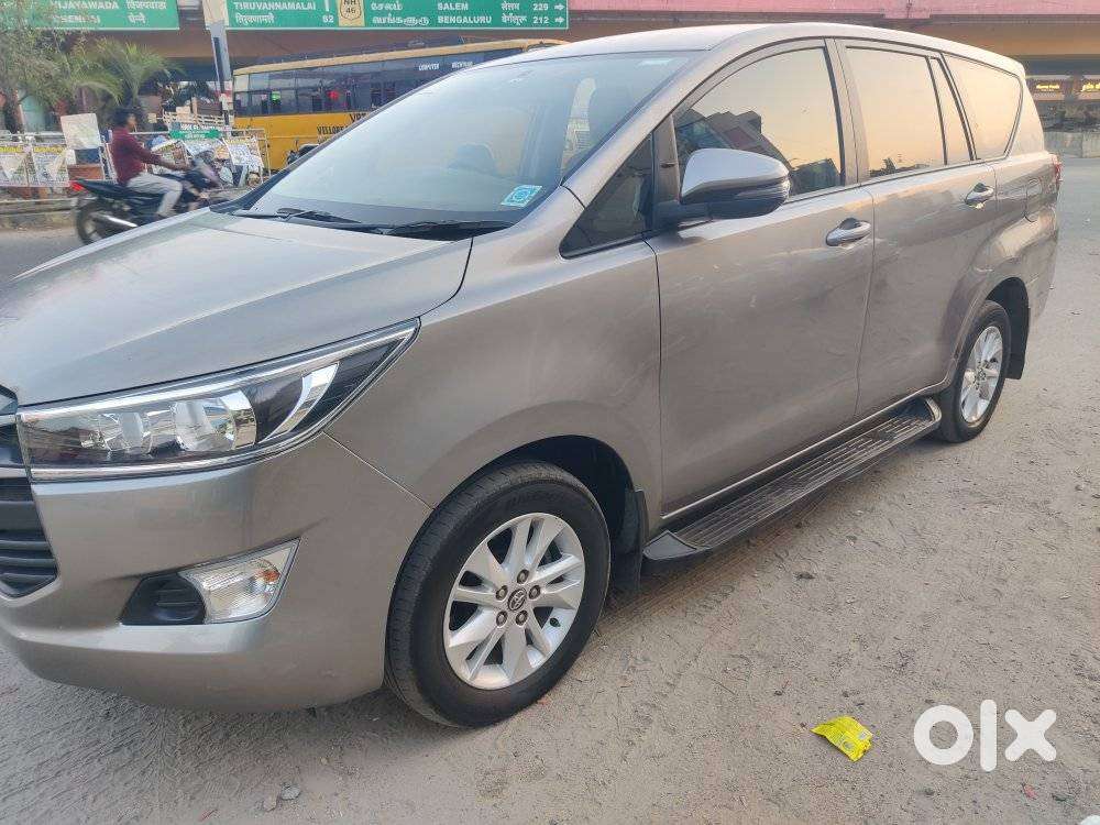 Toyota Innova Crysta 2.8 Gx At 8 Seater, 2018, Diesel