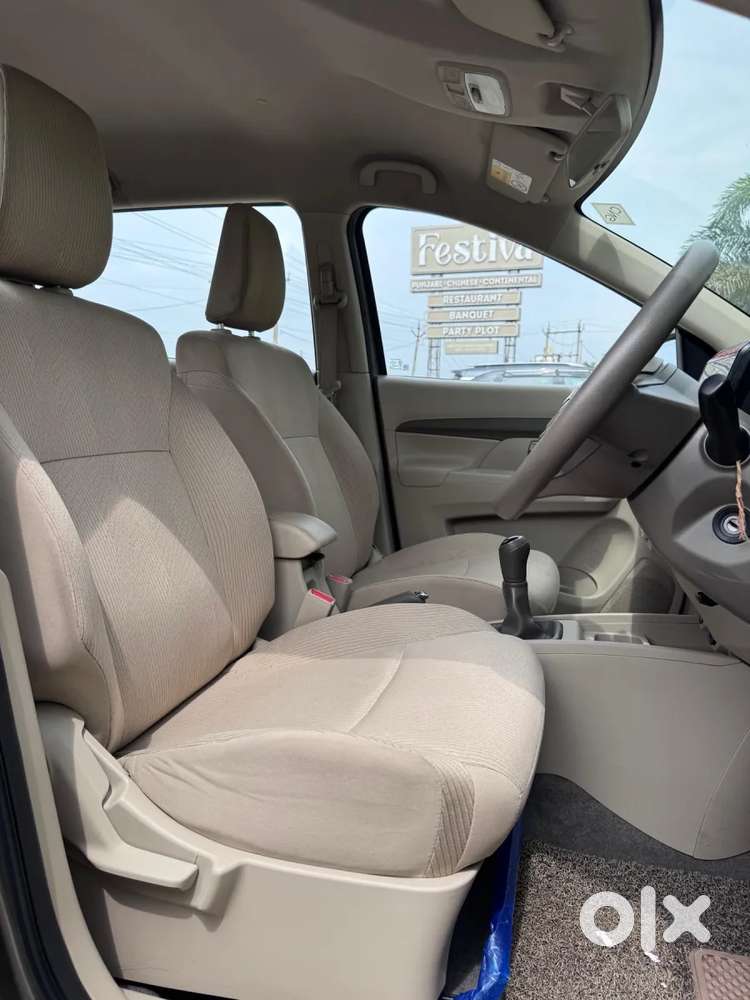 Maruti Suzuki Ertiga Vxi Cng, 2025, Cng & Hybrids