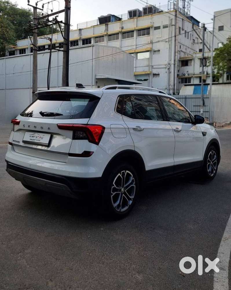 Skoda Kushaq 1.0 Tsi Style At (6 Airbags), 2021, Petrol