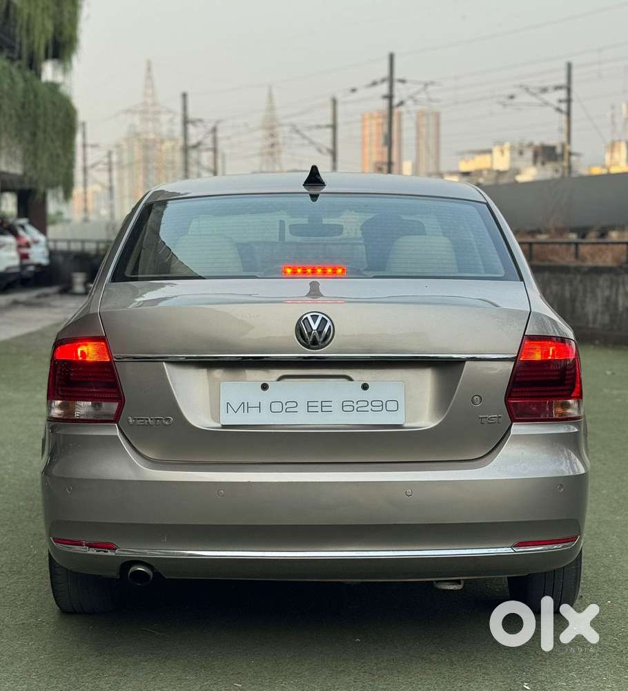 Volkswagen Vento 1.2 Tsi Highline Plus At, 2016, Petrol