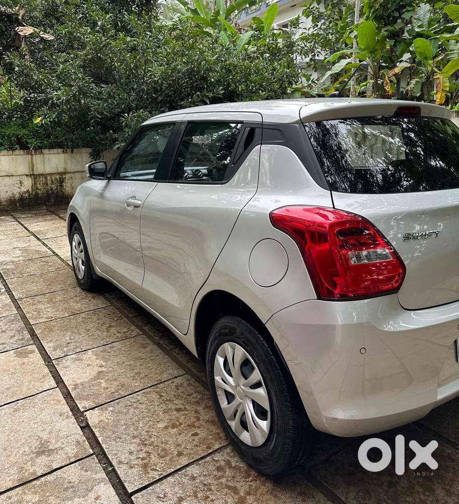 Maruti Suzuki Swift Vxi Ags, 2022, Petrol