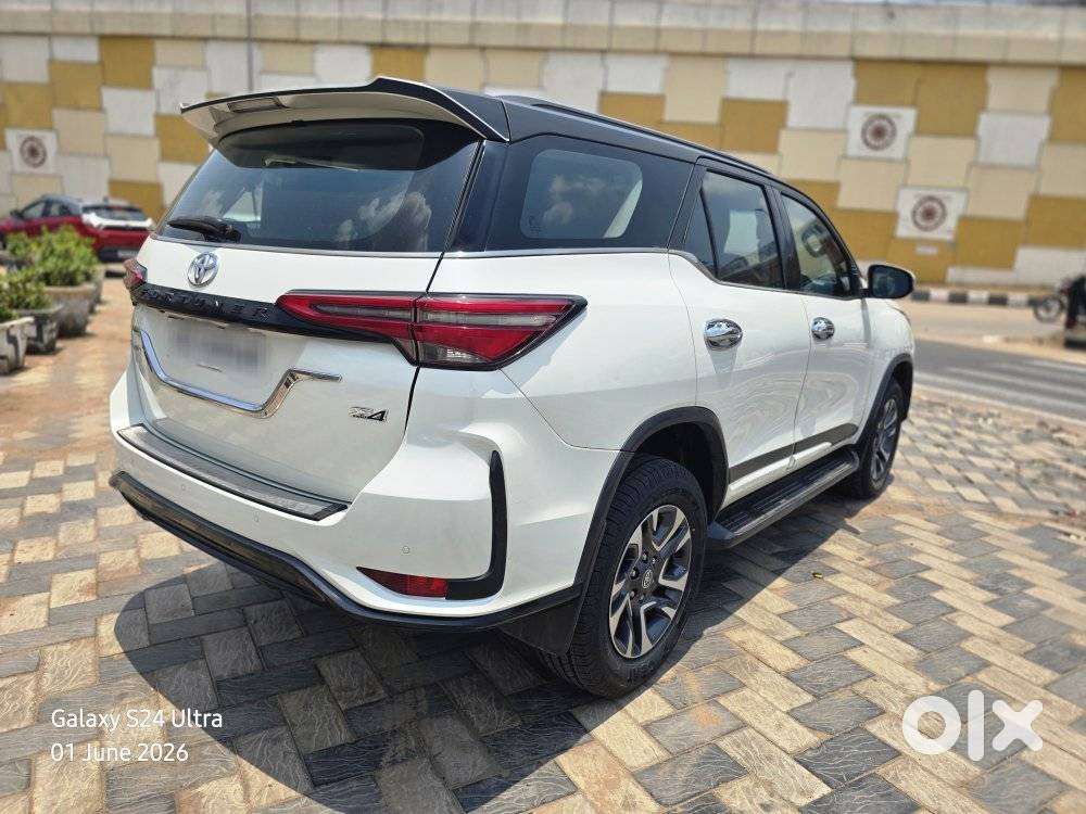Toyota Fortuner Legender 4x2 At 2.8, 2021, Diesel