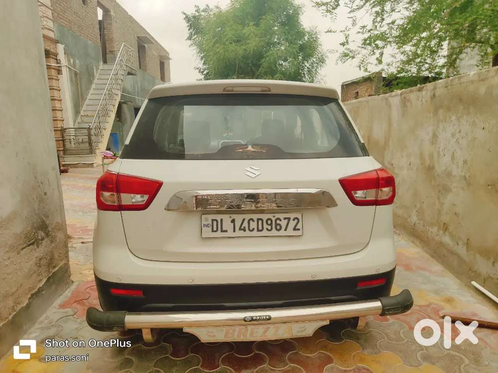 Maruti Suzuki Brezza 2018 Diesel 38000 Km Driven Bumper 2 Bumper Origi