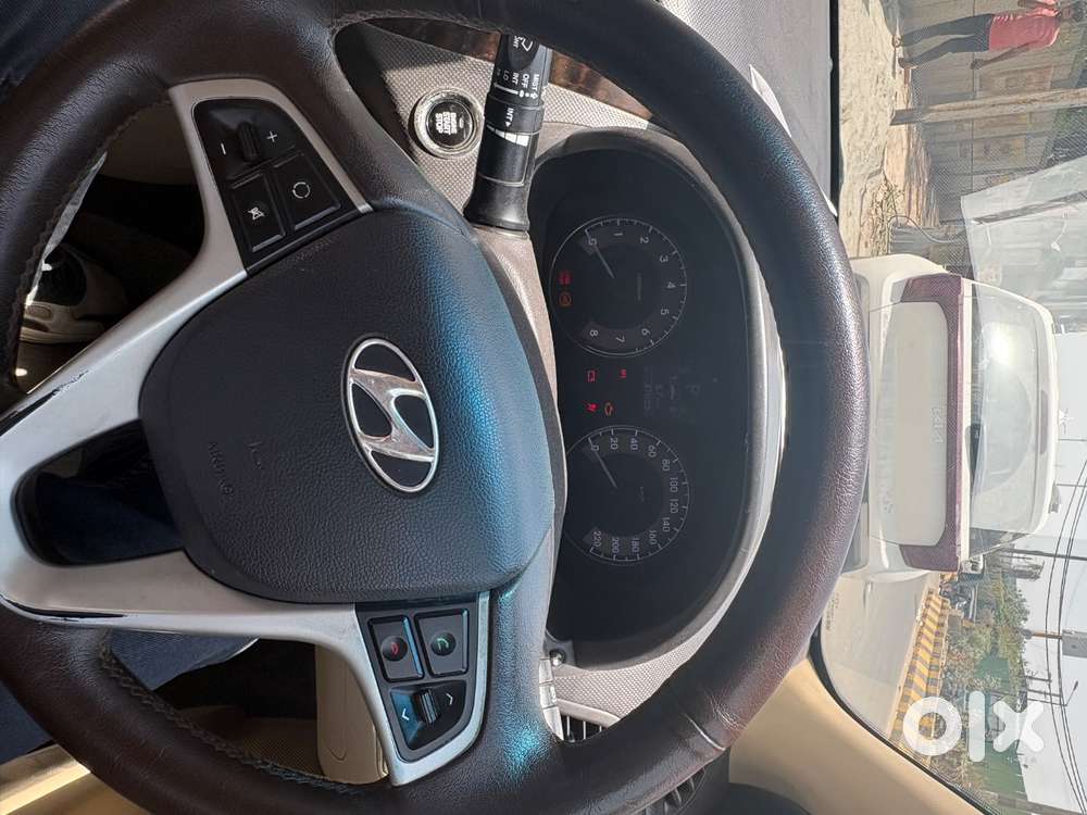 Hyundai Verna Automatic Very Less Driven Petrol Automatic