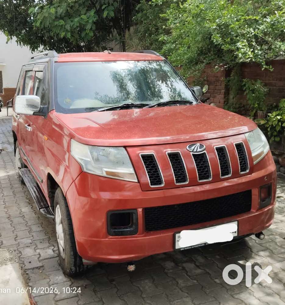 Mahindra Tuv 300 2015 Diesel 810000 Km Driven