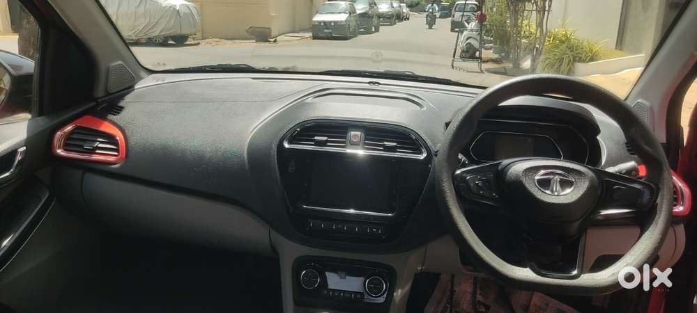 Tata Tiago 1.05 Revotorq Xz Plus Dualtone, 2021, Petrol