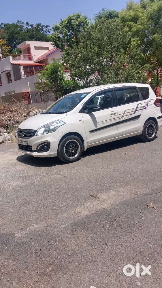 Maruti Suzuki Ertiga 2015 Diesel 95000 Km Driven