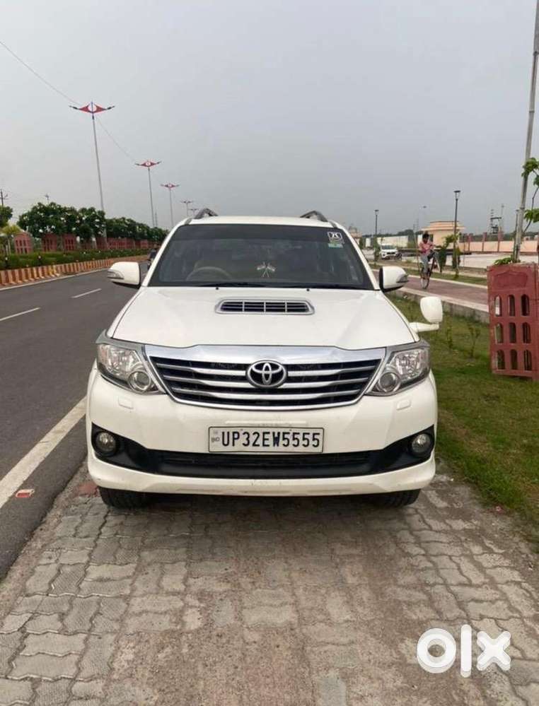 Toyota Fortuner 2013 Diesel Well Maintained