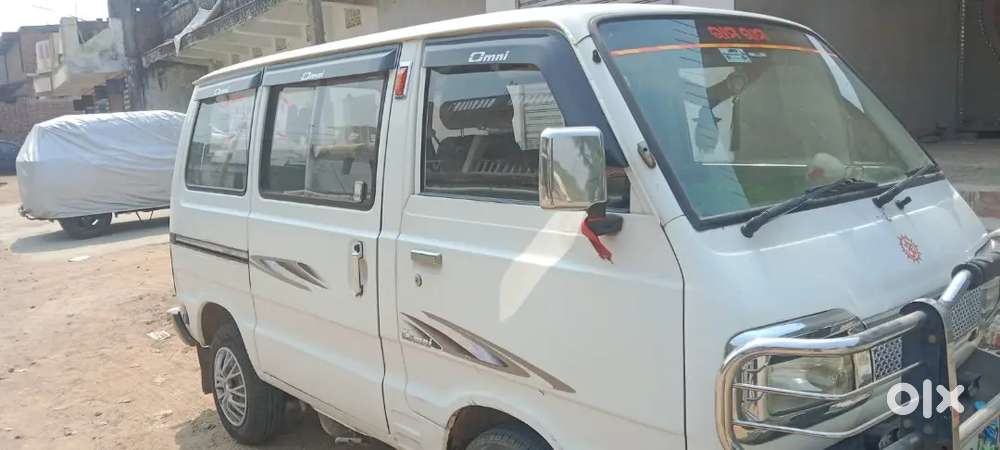 Maruti Suzuki Omni 2013