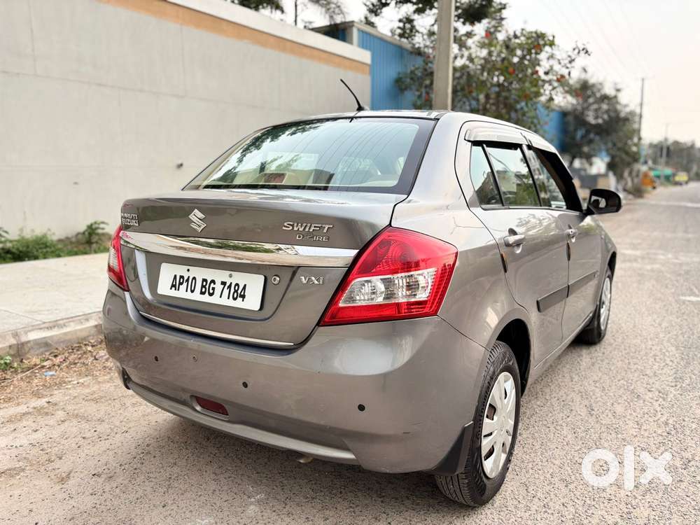 Maruti Suzuki Swift Dzire 1.2 Vxi Bsiv, 2014, Petrol