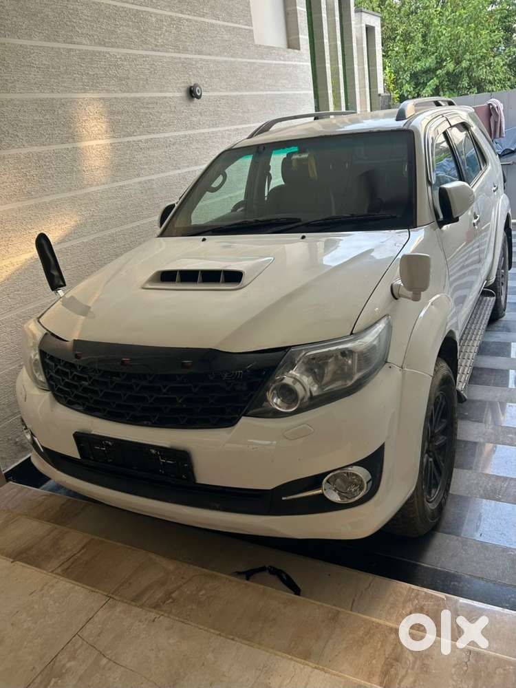 Toyota Fortuner Diesel 2014
