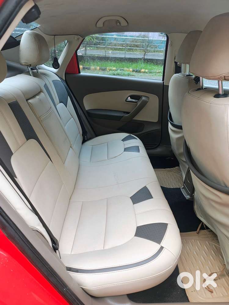 Skoda Rapid Elegance 2012
