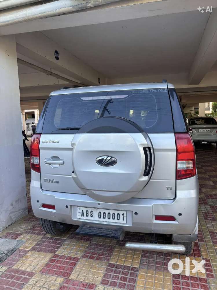 Mahindra Tuv 300 2017