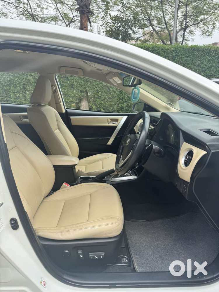 Toyota Corolla Altis 1.8 Vl Cvt, 2017, Petrol