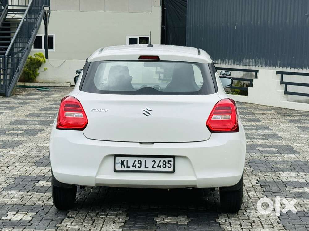 Maruti Suzuki Swift Lxi Option, 2019, Petrol