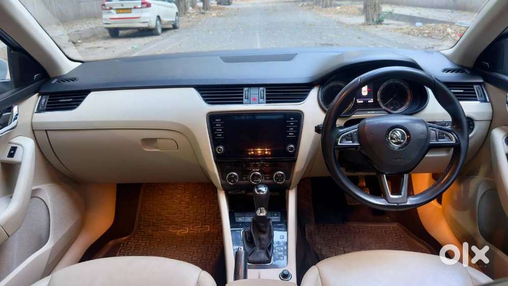 Skoda Octavia 1.8 Tsi At L K, 2018, Petrol