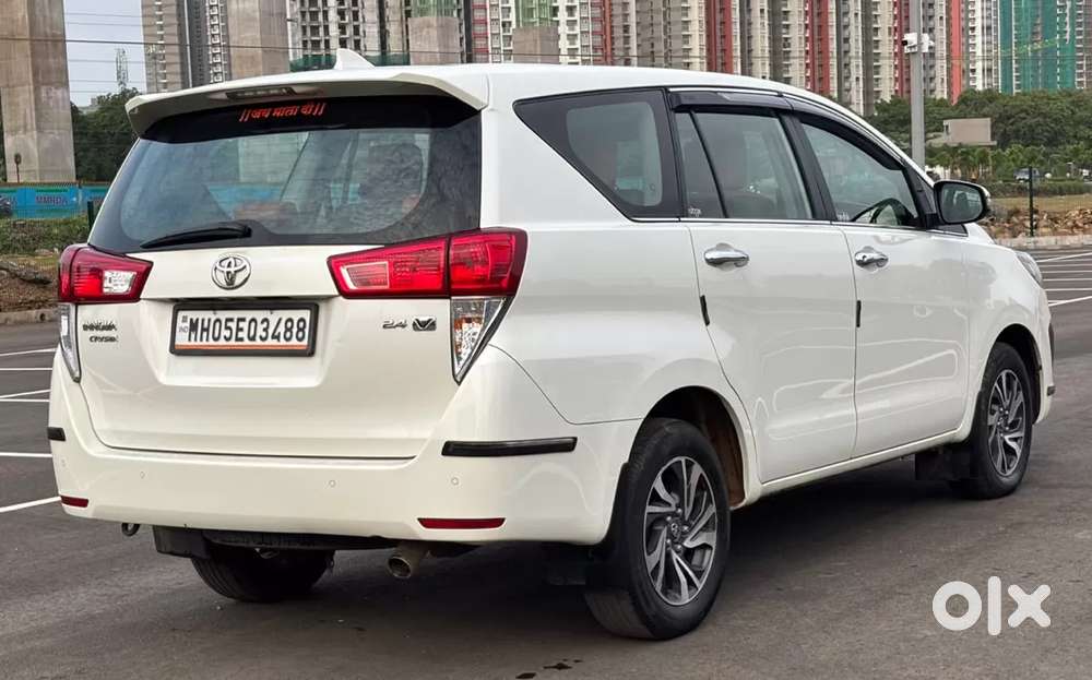 Toyota Innova Crysta [2020-ongoing] 2.4 Vx 8 Str, 2021, Diesel