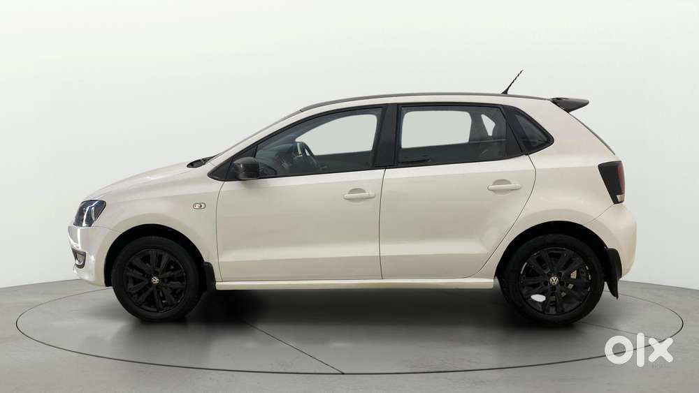 Volkswagen Polo 2009-2013 Petrol Highline 1.2l, 2013, Cng & Hybrids