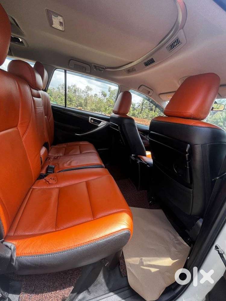 Toyota Innova Crysta 2.4 V 8 Str, 2020, Diesel