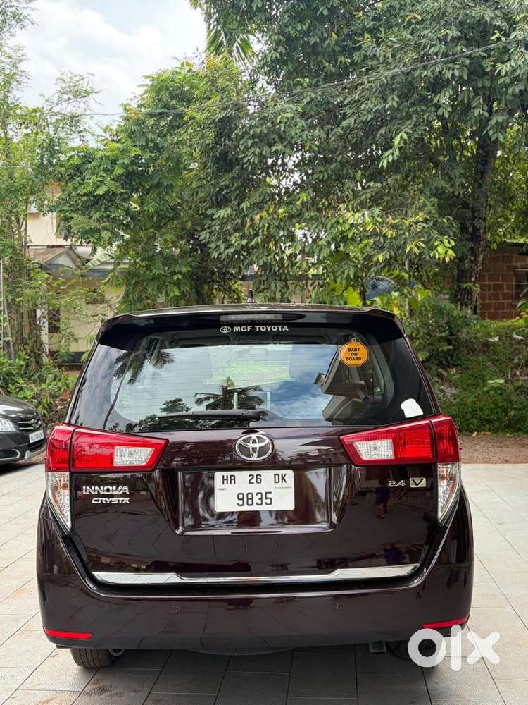 Toyota Innova Crysta 2.4 V, 2018, Diesel