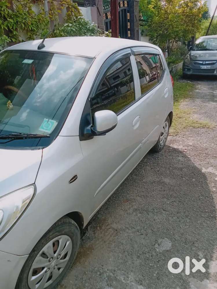 Hyundai I10 2012 Petrol 56000 Km Driven