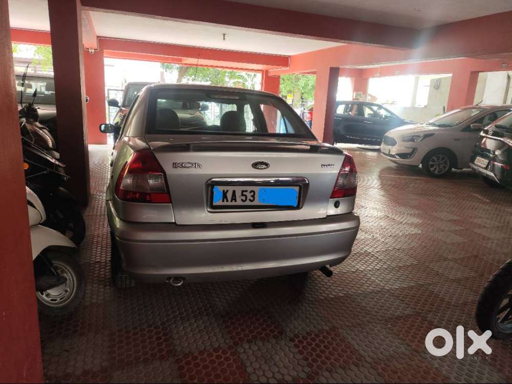 Ford Ikon 1.4 Duratorq Tdci (moondust Silver)