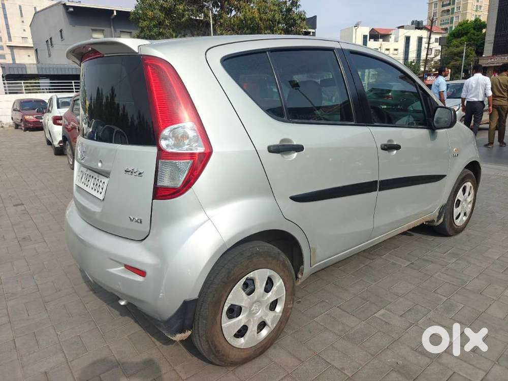 Maruti Suzuki Ritz Vxi, 2013, Petrol