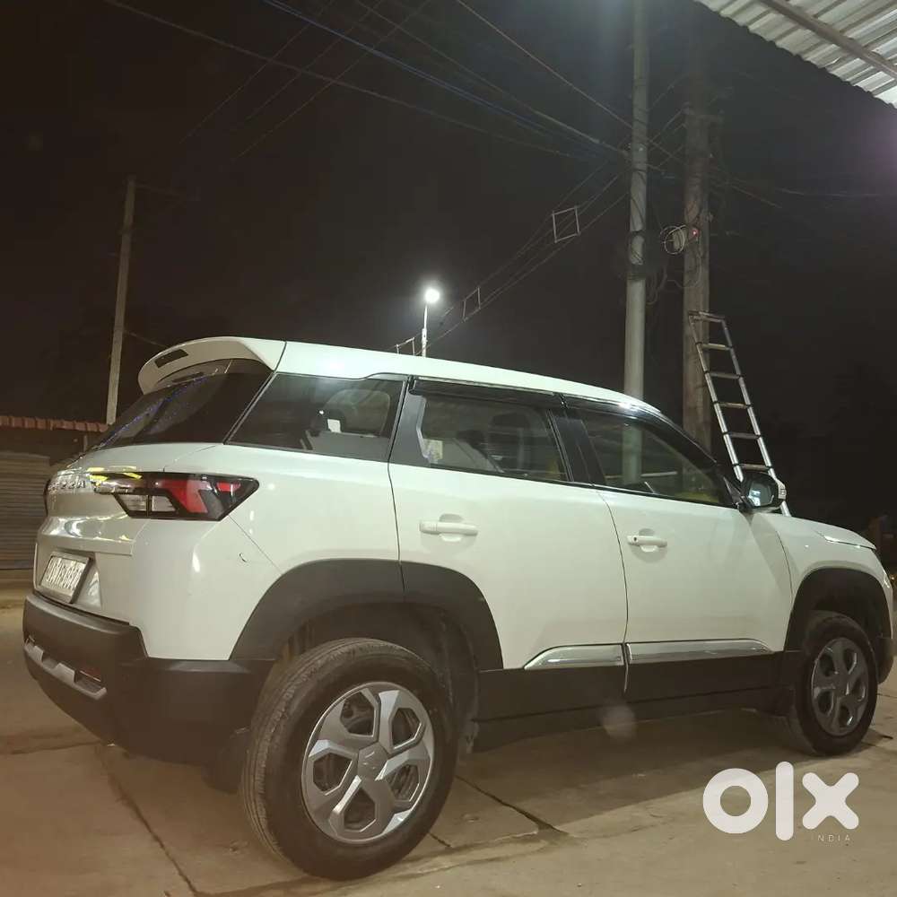 Maruti Suzuki Brezza 2024 Petrol 13950 Km Driven