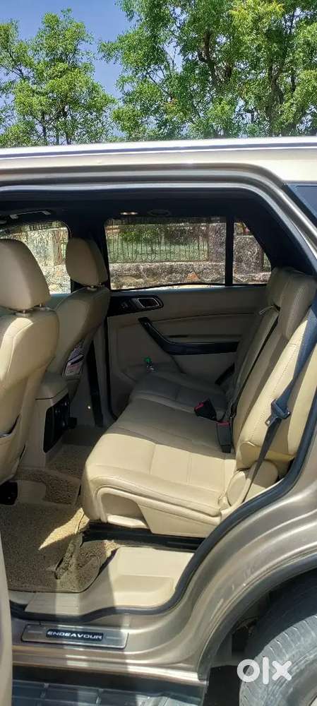 Ford Endeavour 2020