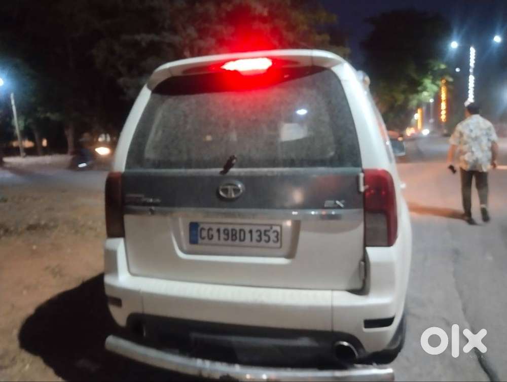Tata Safari Storme 2014 Diesel 130000 Km Driven