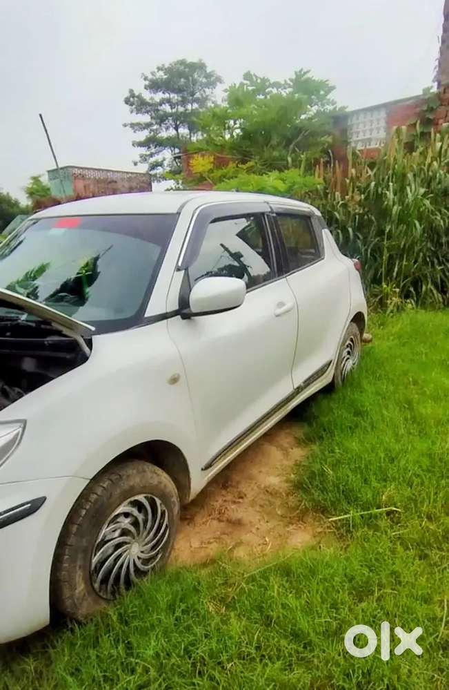 Maruti Suzuki Swift 2020 Cng & Hybrids 90000 Km Driven